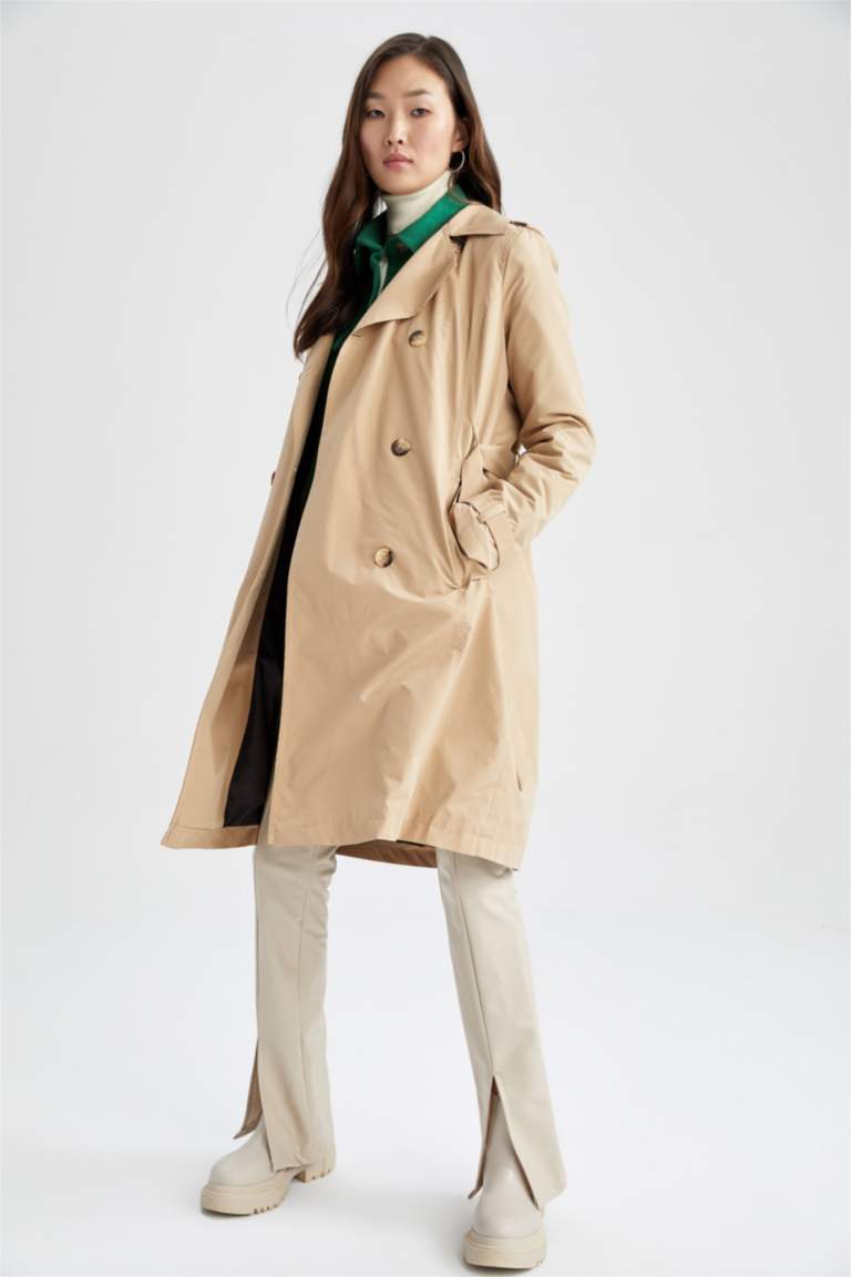 جاكيت ترانش كوت قصة عادية ببطانة صناعية