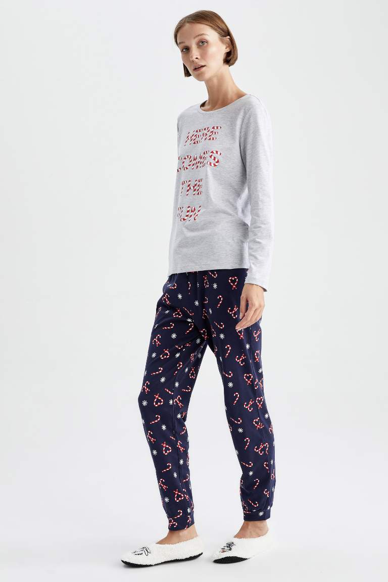 Fall in Love Yılbaşı Temalı Baskılı Uzun Kollu Pijama Takımı