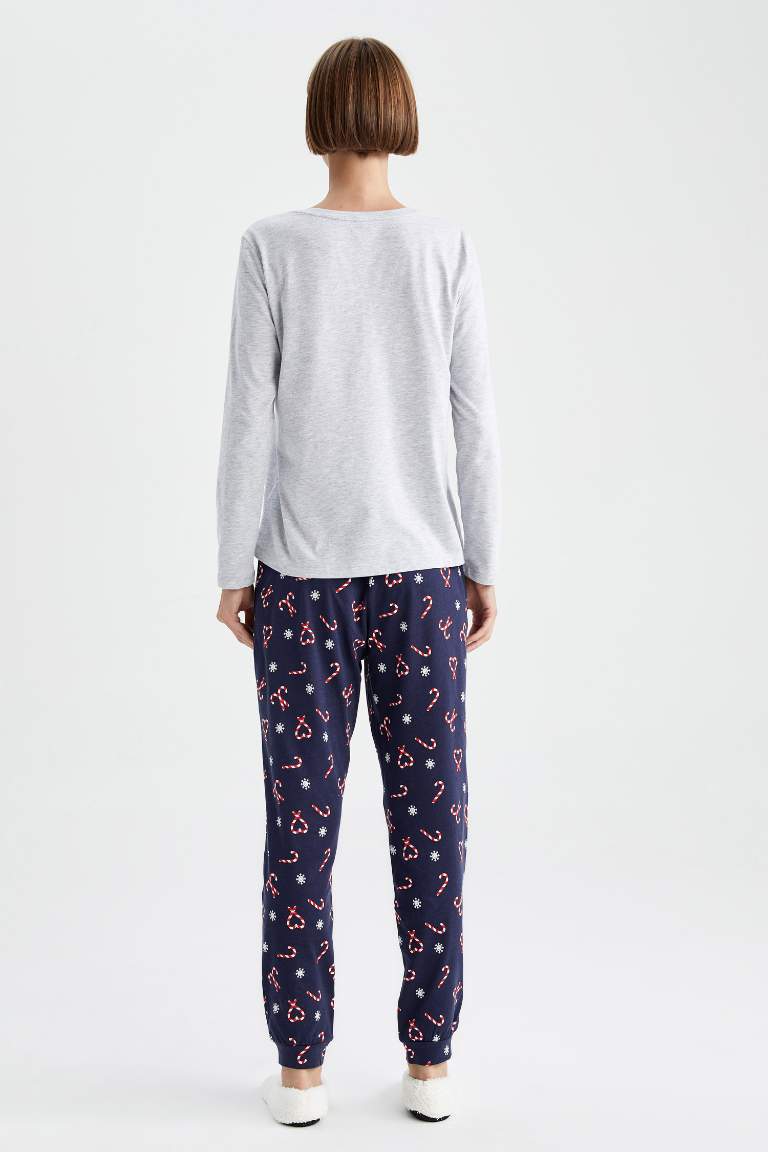 Fall in Love Yılbaşı Temalı Baskılı Uzun Kollu Pijama Takımı