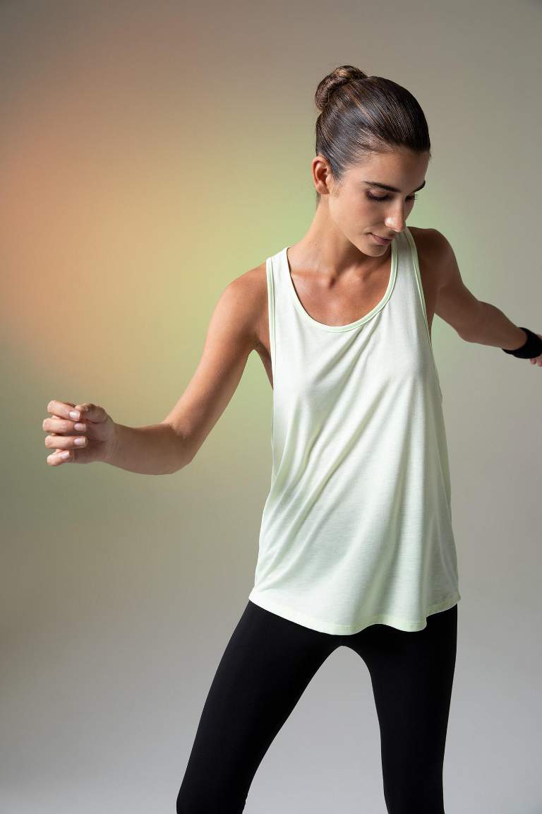 DeFactoFit Standard Fit Crew-Neck Combed Tank Top