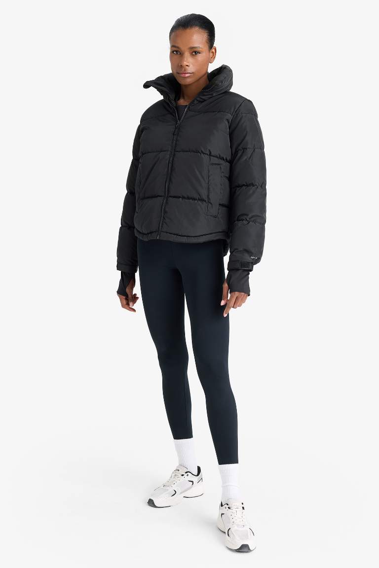 DeFactoFit Su Geçirmez Regular Fit Fermuarlı Mont