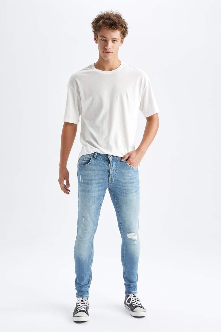 Skinny Comfort Fit Dar Rahat Kalıp Normal Bel Ekstra Dar Paça Yırtık Detaylı Jean Pantolon