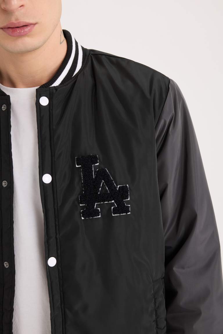 College Collar Snap Button Double Pocket Waterproof Bomber Jacket