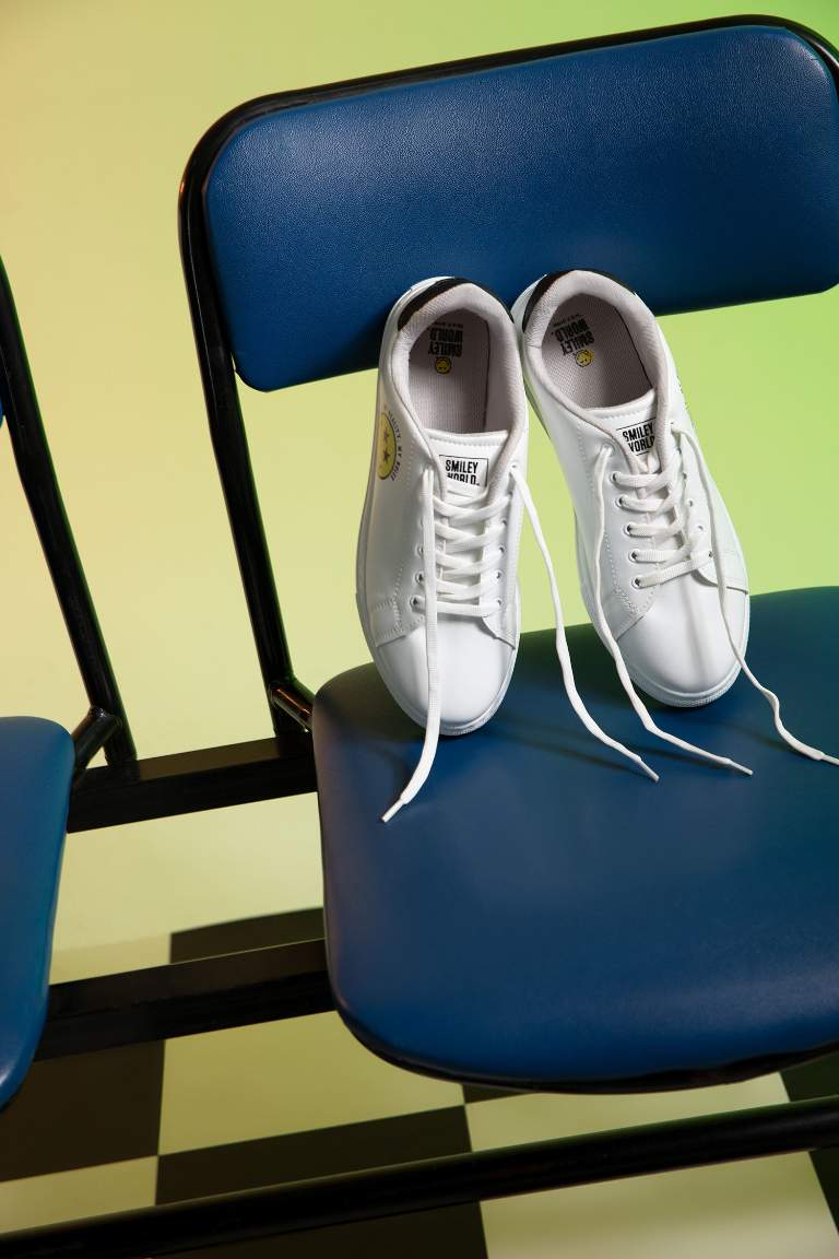Kadın SmileyWorld Düz Taban Suni Deri Bağcıklı Sneaker