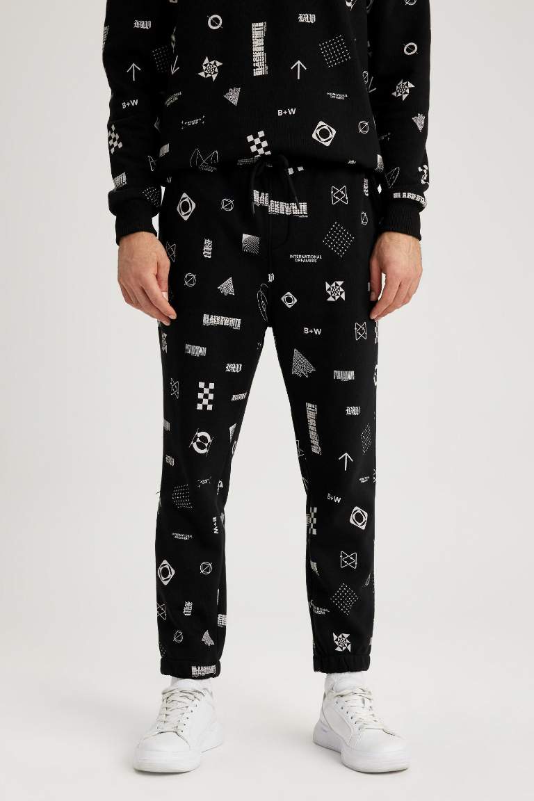 Regular Fit Patterned Sweatpants