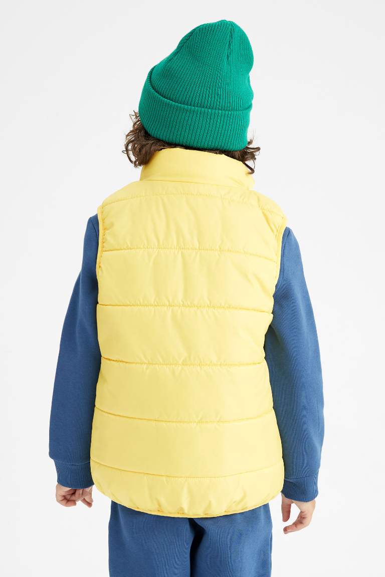 Boy High Neck Vest