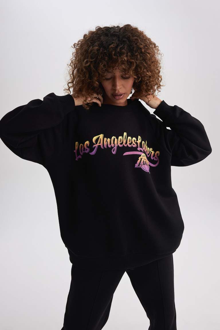 Defacto Fit NBA Los Angeles Lakers Oversize Fit Crew Neck Sweatshirt