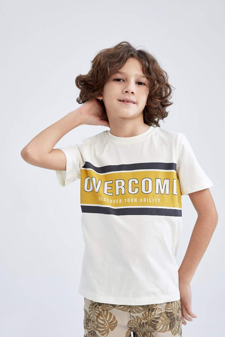 Boys Regular Fit Crew Neck Printed Short Sleeve T-Shirt