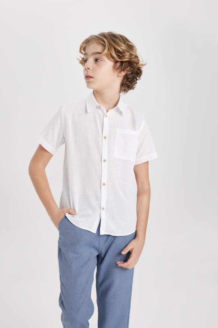 Chemise à Manches Courtes avec Col Polo et Aspect Lin