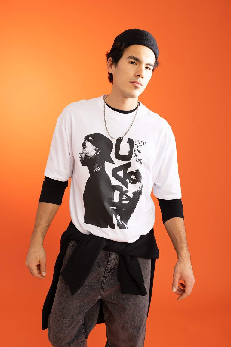 Tupac Licensed Oversize Fit Crew Neck T-Shirt