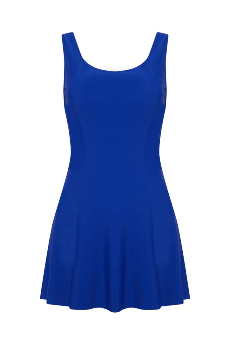 مايوه قصة عادية من Fall in Love