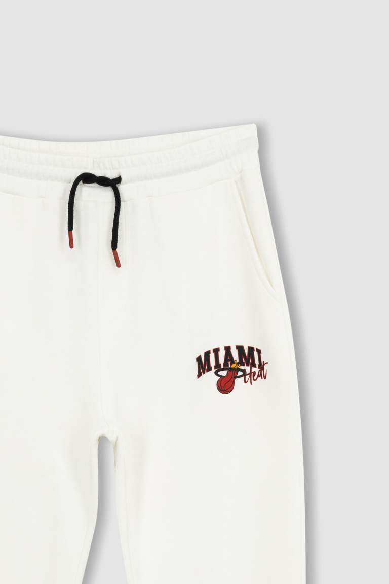 DeFactoFit Standard Fit NBA Miami Heat Licensed Jogger