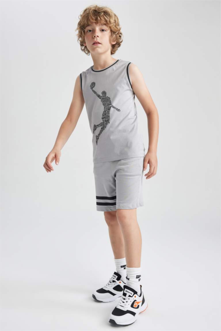 طقم ولادي شورت وفانيلة - قطعتين