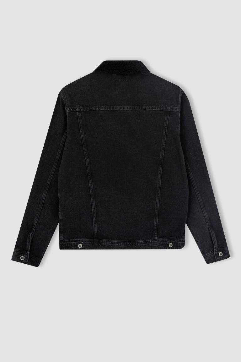 Slim Fit Faux Fur Collar Jean Jacket