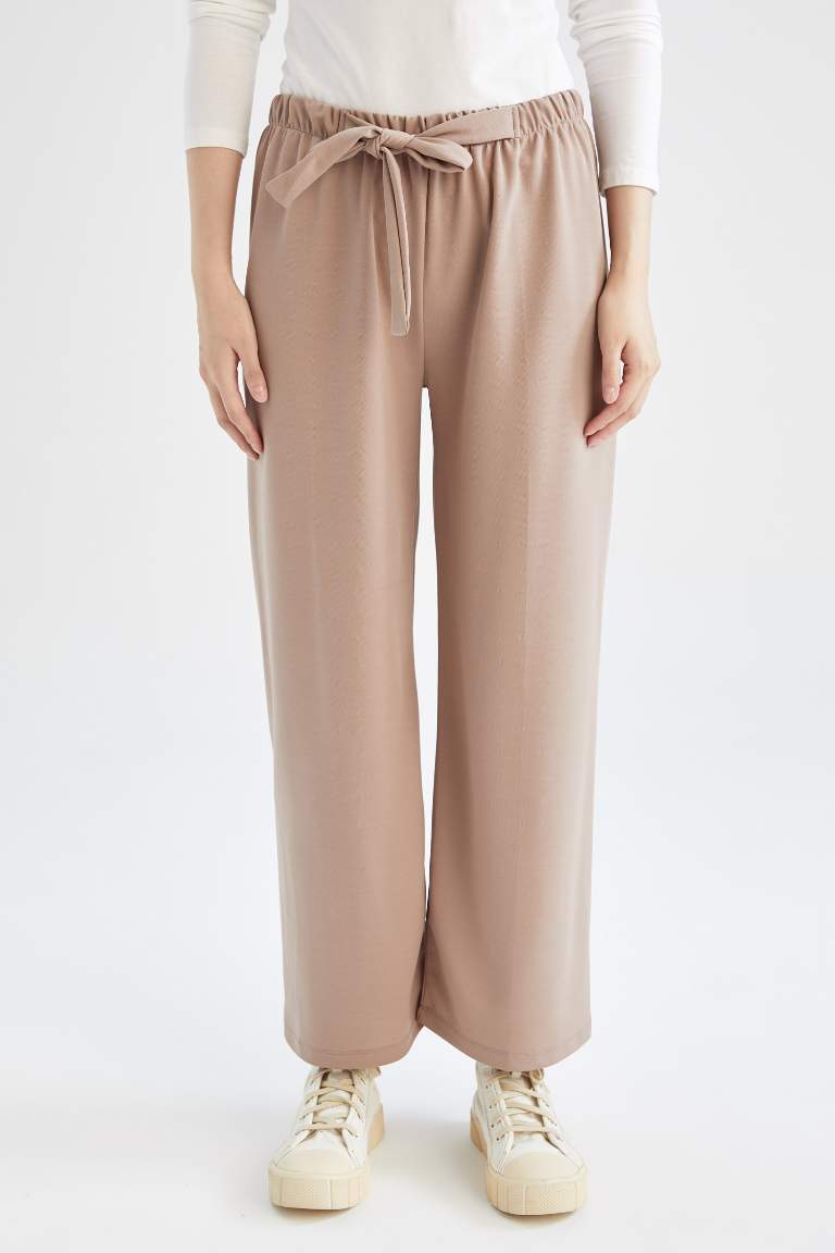 Regular Fit Bol Paça Kuşaklı Pantolon