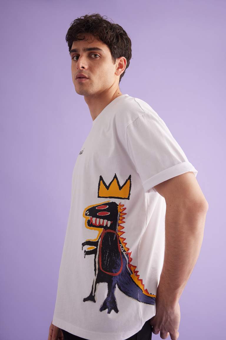 Jean Michel Basquiat Licensed Oversize Fit Crew Neck Printed T-Shirt