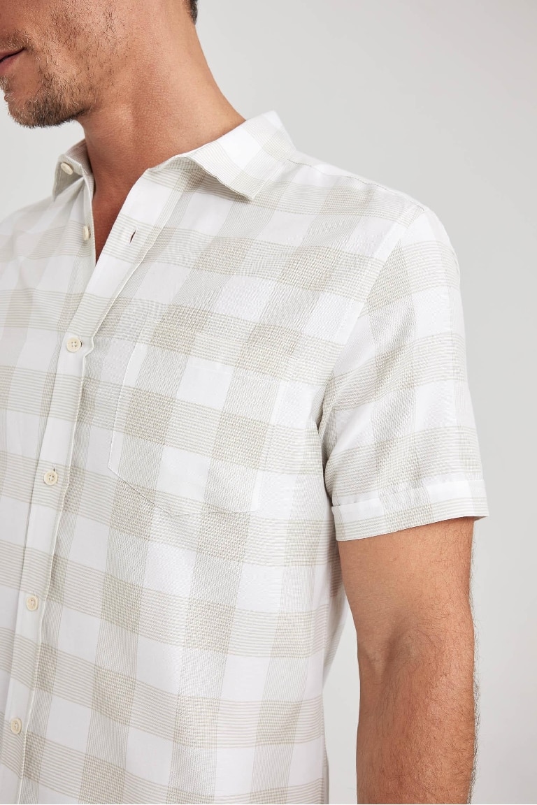 Regular Fit Shirt Collar Woven Plaid Short Sleeve Shirt