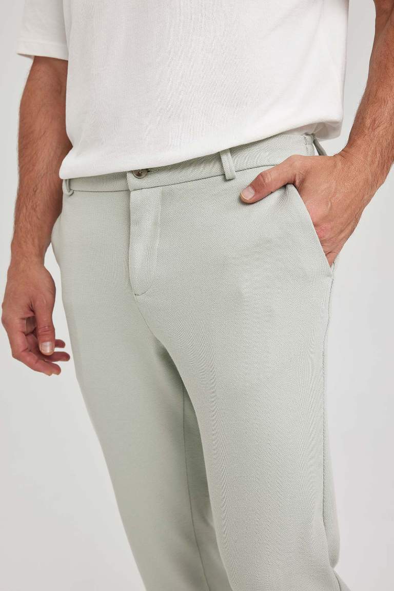 Jogger Fit Dokulu Pantolon