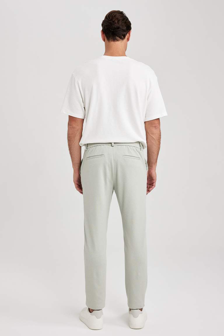 Jogger Fit Dokulu Pantolon