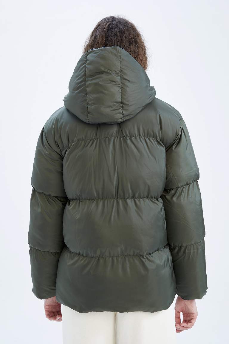 DeFactoFit Standart Fit Kapüşonlu Anorak Tafta Şişme Mont