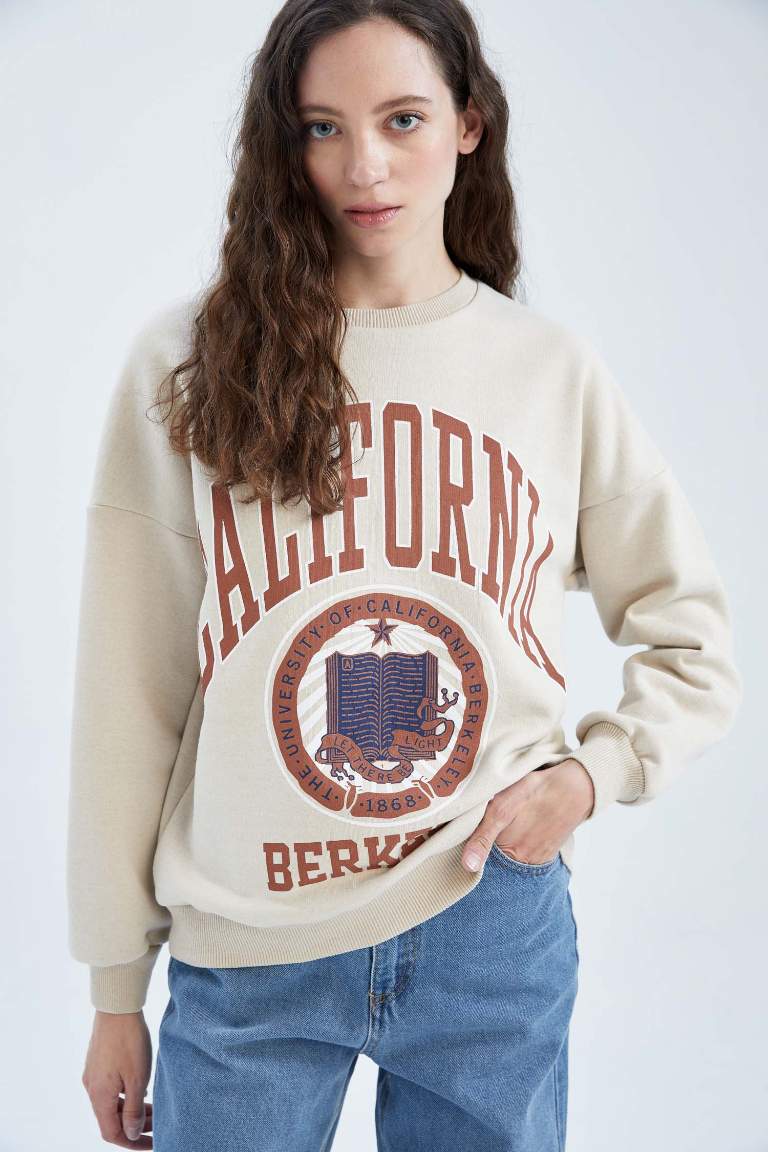 Crew Neck Slogan Printed Sweatshirt