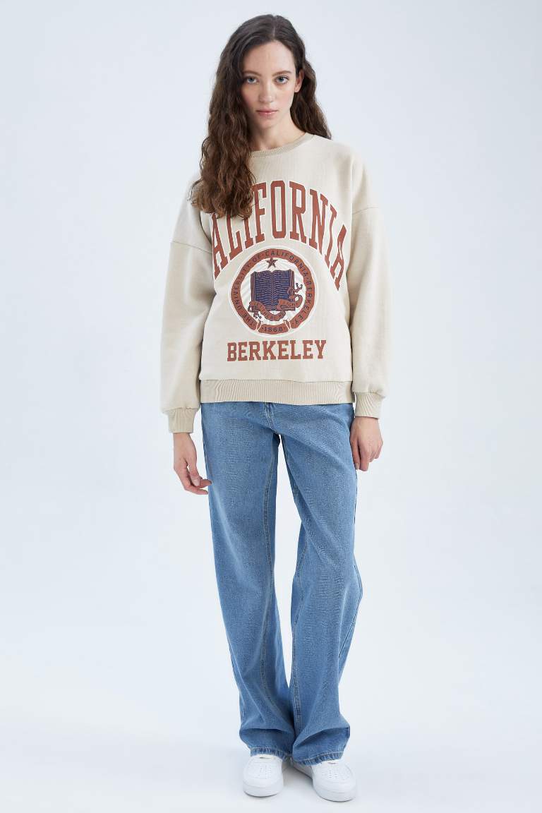 Crew Neck Slogan Printed Sweatshirt