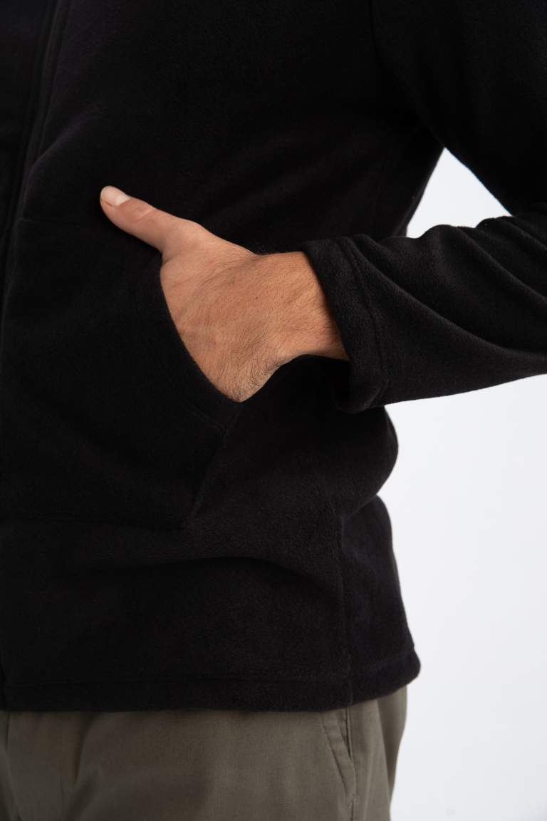 Regular Fit Polar Dik Yaka Fermuarlı Sweatshirt