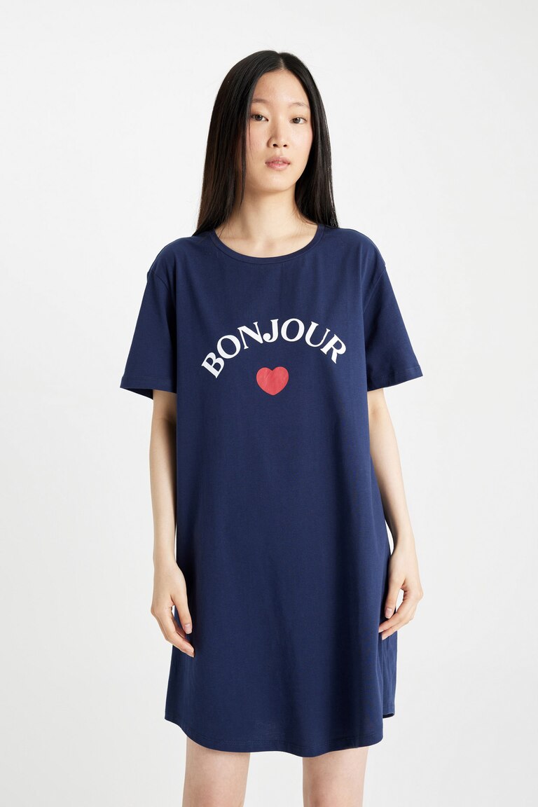 Chemise De Nuit En Coton Imprimé à Manches Courtes – Boutonnage Avant, Taille Généreuse – Confort Nuit Assuré