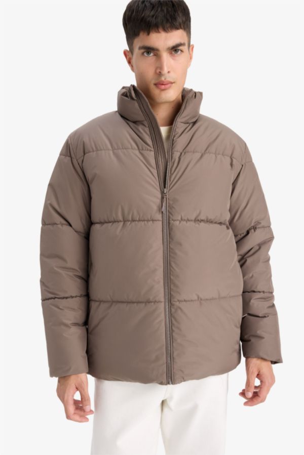 Regular Fit Kapüşonlu Mont
