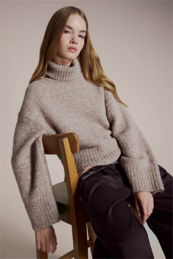 Balıkçı Yaka Oversize Fit Yün Karışımlı Triko Kazak