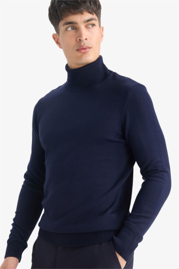 Slim Fit Dar Kesim Balıkçı Yaka Basic Düz Triko Kazak