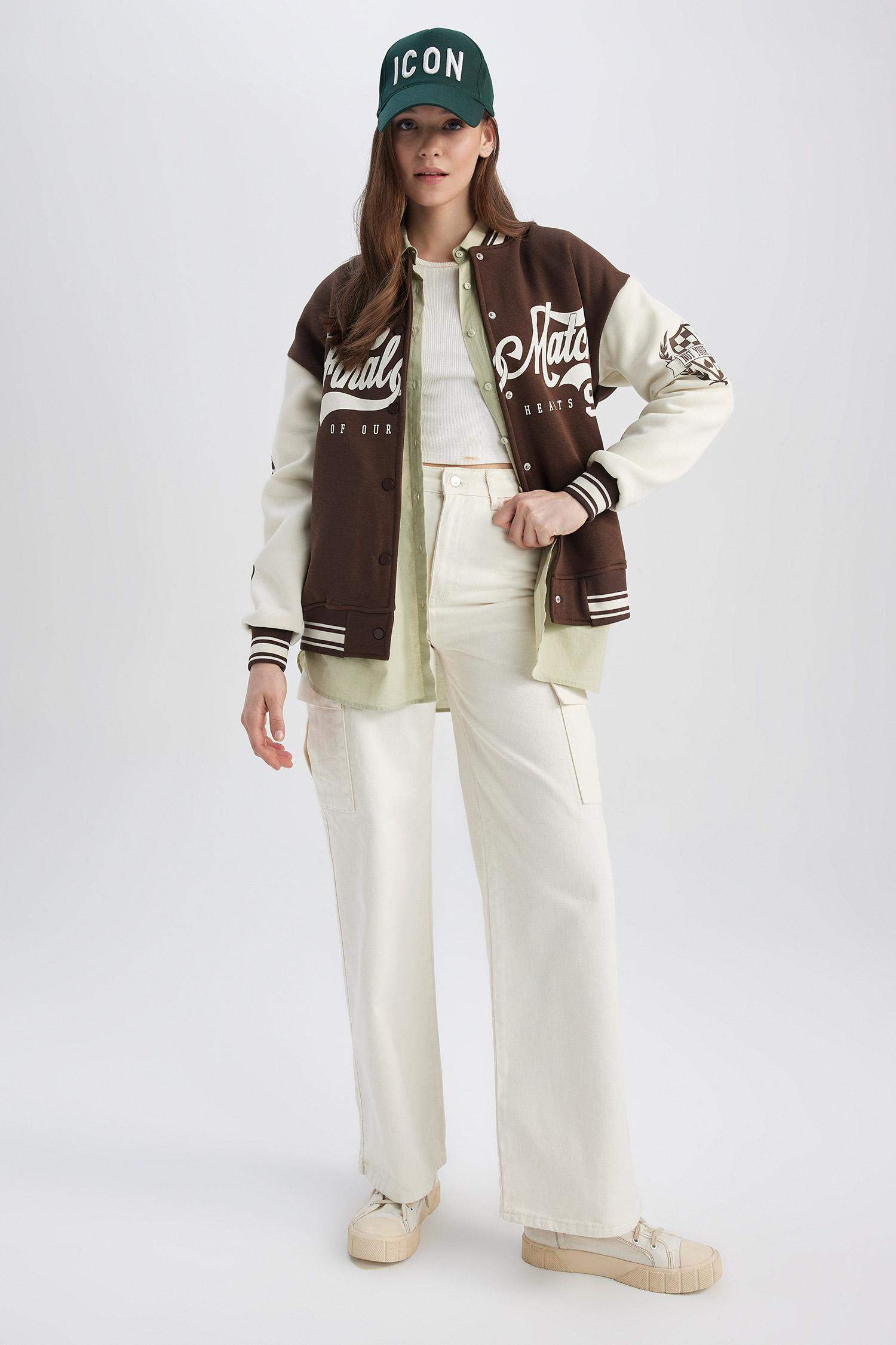 جاكيت بومبر مطبوع اوفر سايز بياقة مستديرة مفصل بجيب