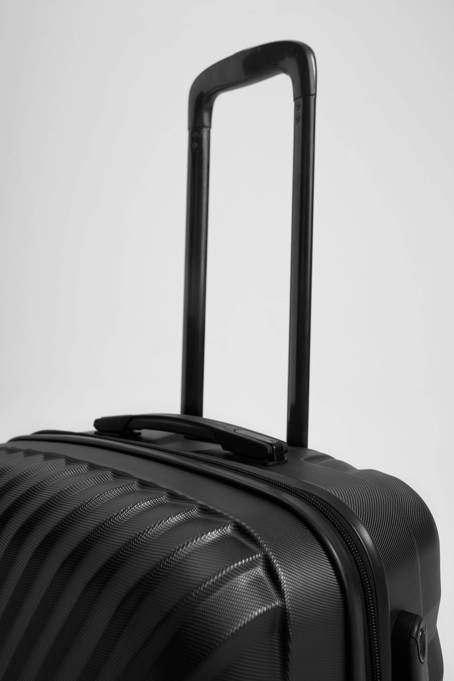 Unisex Medium Size Check Checked Hard Covered Luggage