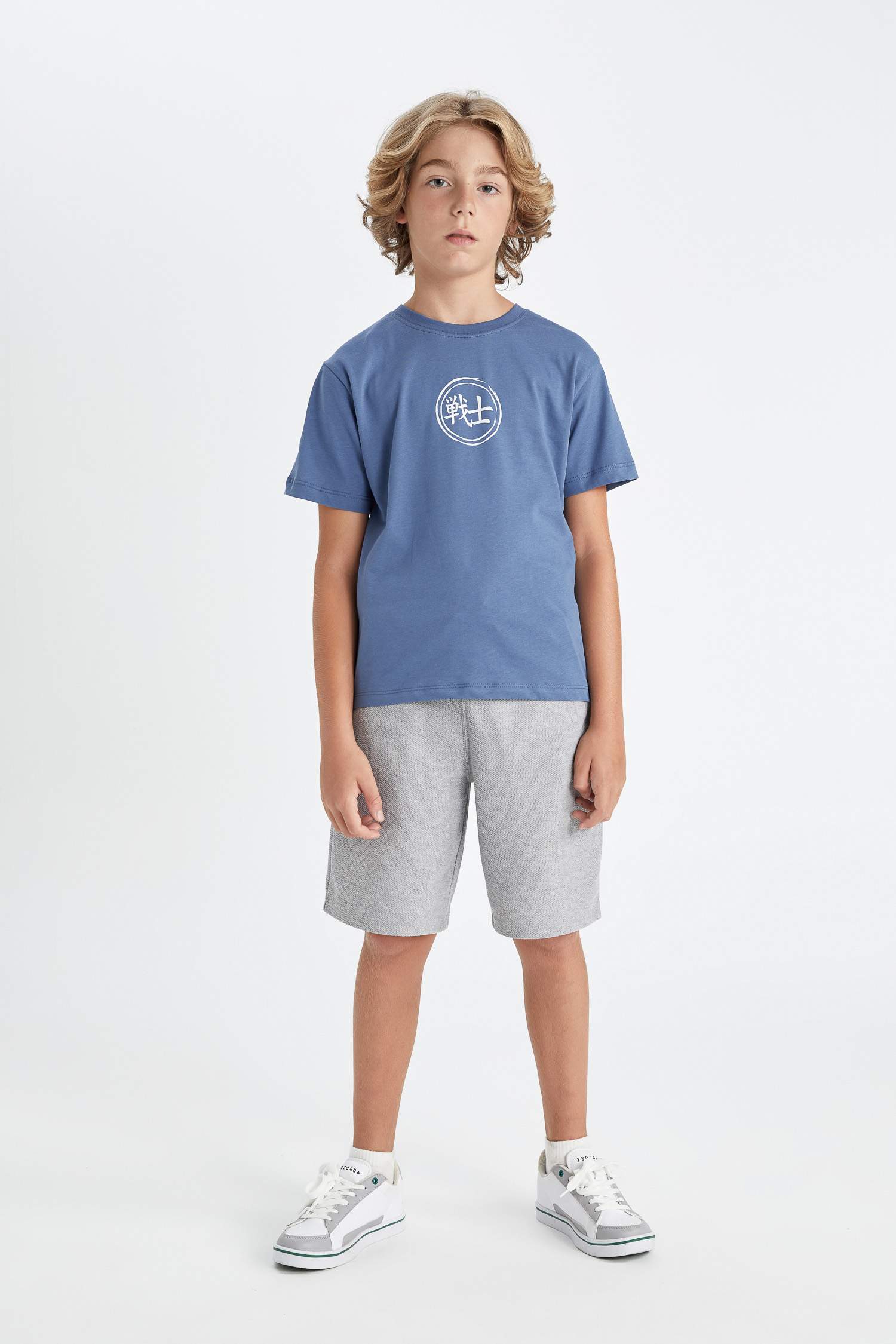 تي شيرت ولادي نص ردن مطبوع قصة عادية