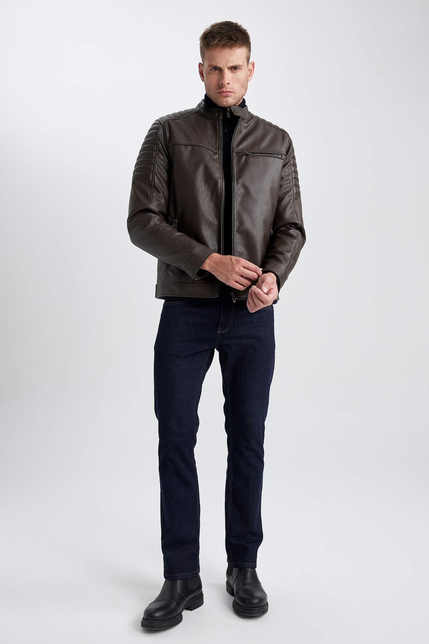 Su İtici Slim Fit Dik Yaka Fermuar Kapamalı Cepli Mevsimlik Deri Mont Ceket