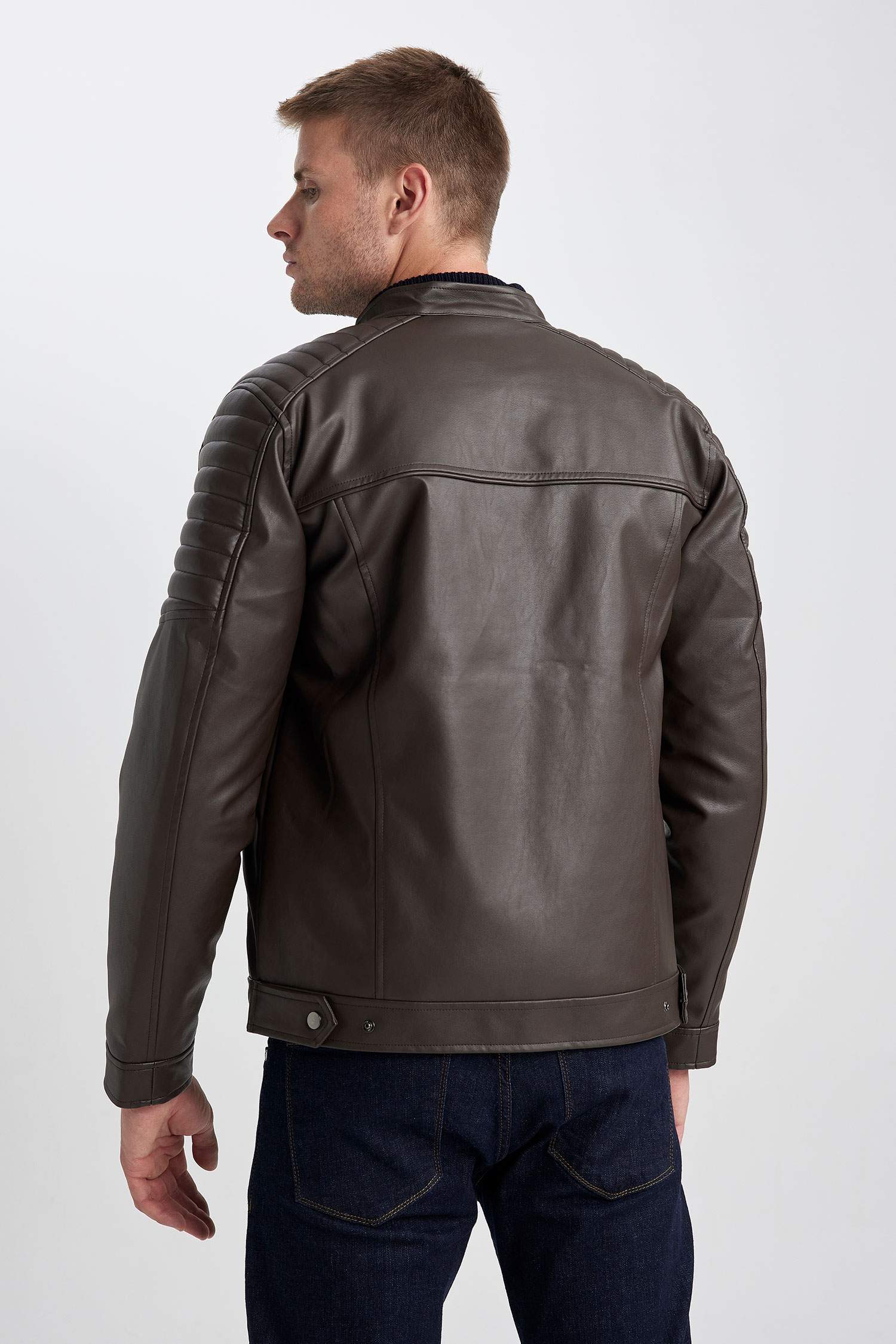 Su İtici Slim Fit Dik Yaka Fermuar Kapamalı Cepli Mevsimlik Deri Mont Ceket