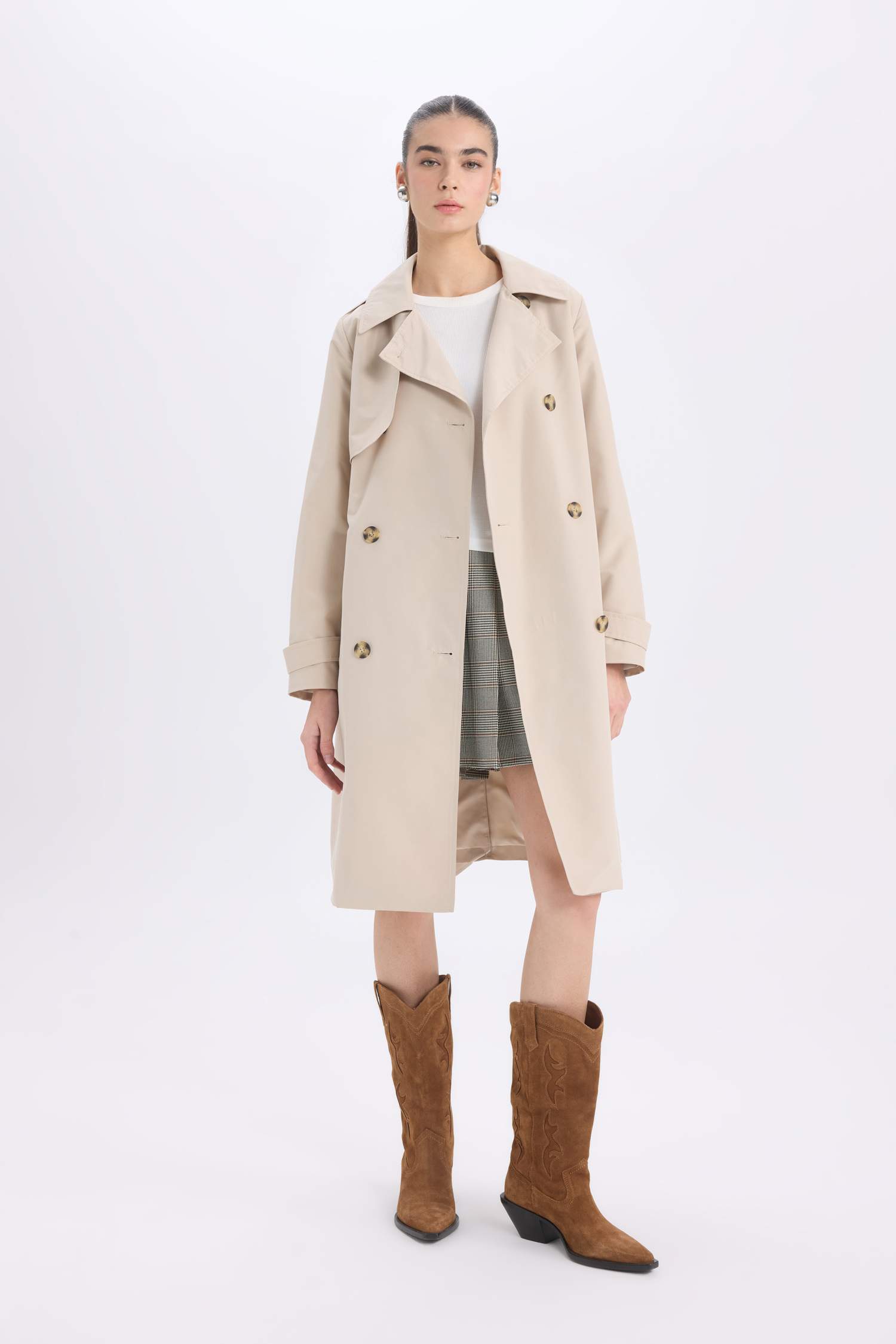 Su Geçirmez Mevsimlik Trençkot Kruvaze Yaka Düğmeli Cepli Kemerli Apoletli