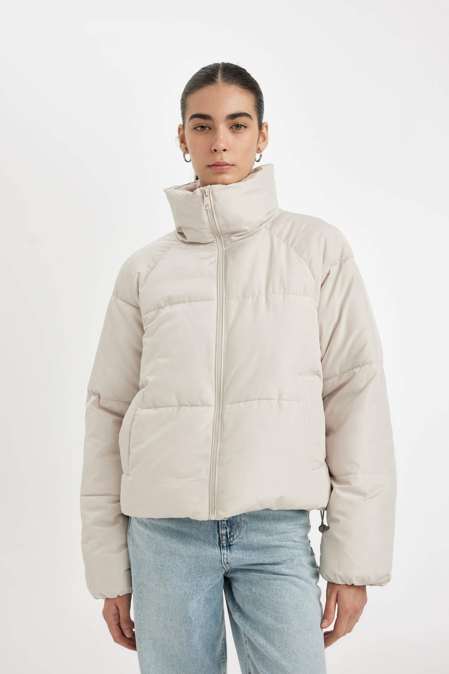 Su Geçirmez Şişme Mont Dik Yaka Fermuarlı Cepli Kısa