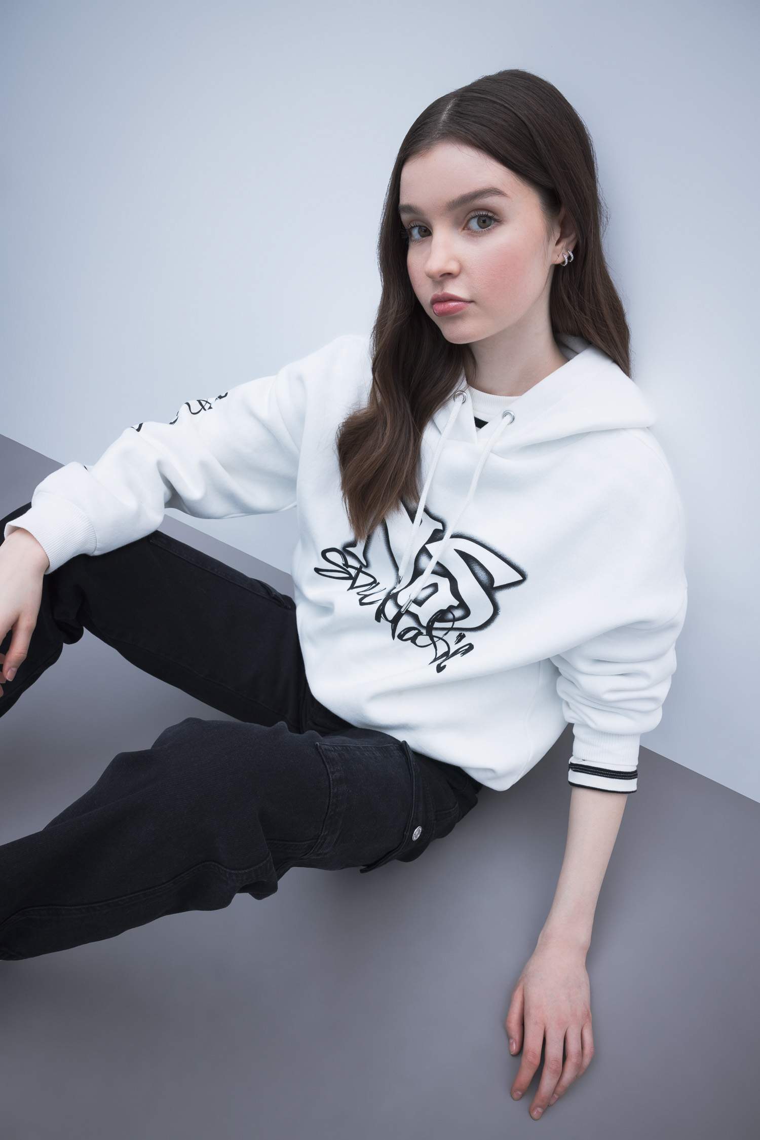 Світшот оверсайз з капюшоном з принтом з товстої тканини для жінок