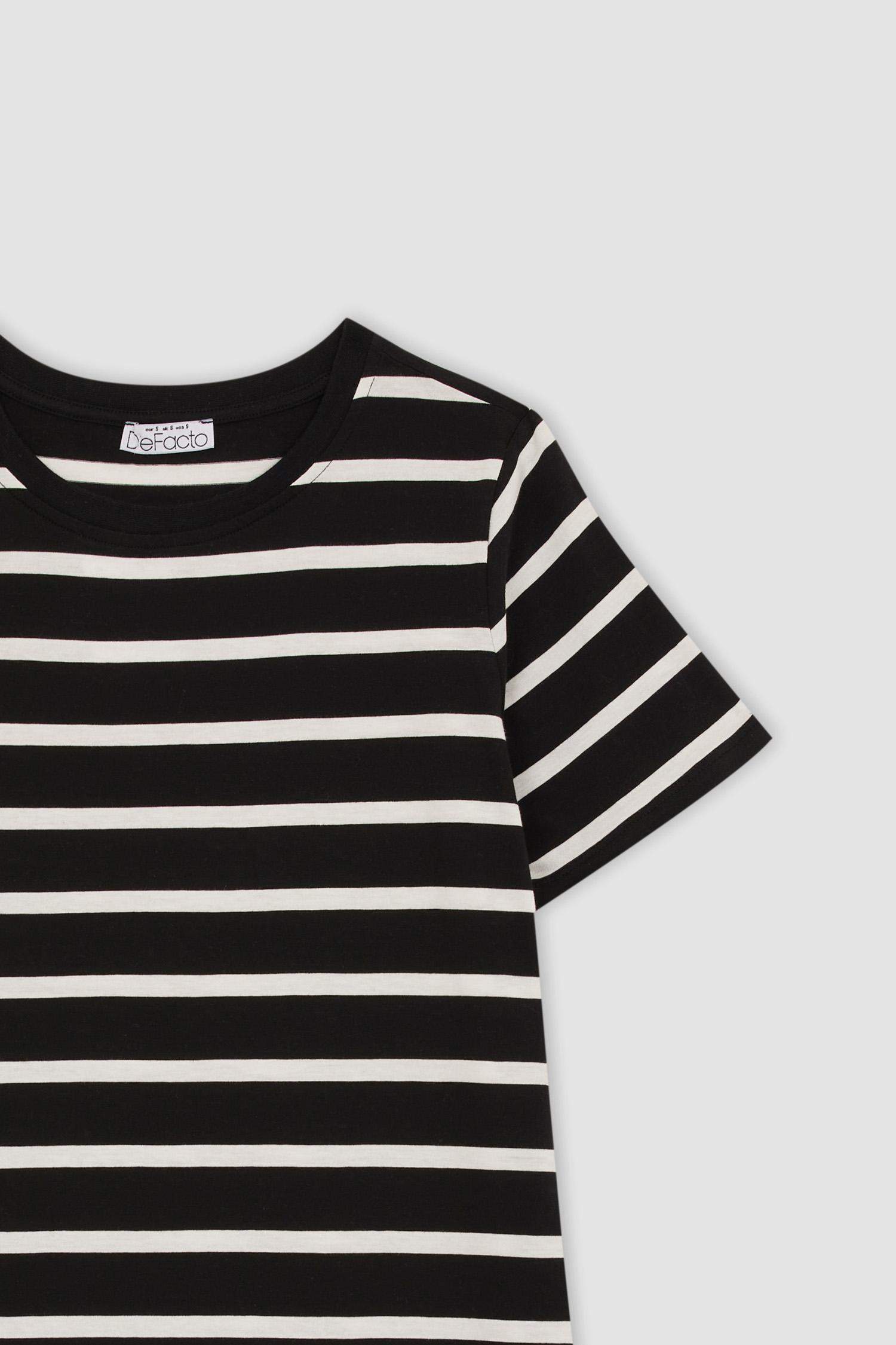 Coool т-жейде с мойын қысқа жеңді Қысқа жеңді трикотаж көйлек