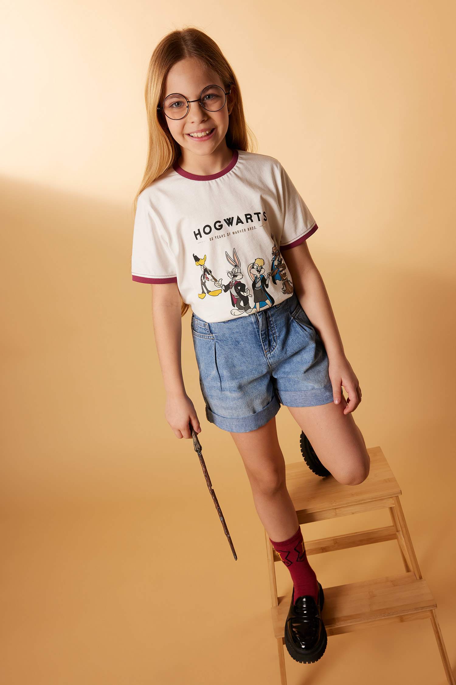 Girl Warner Bros 100th Anniversary Slim Fit Short Sleeve T-Shirt