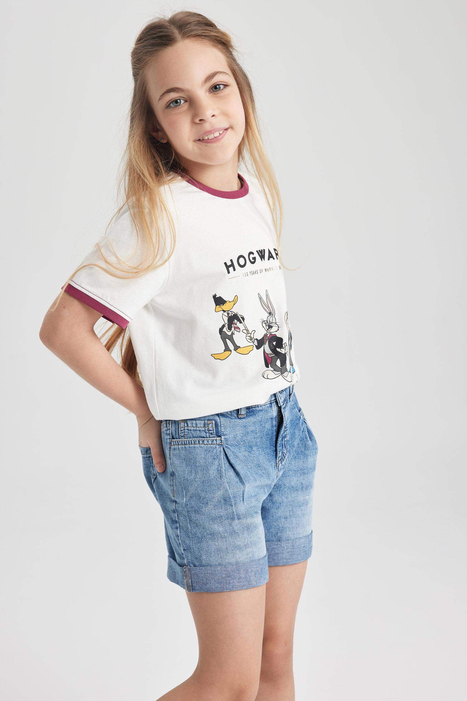 Girl Warner Bros 100th Anniversary Slim Fit Short Sleeve T-Shirt