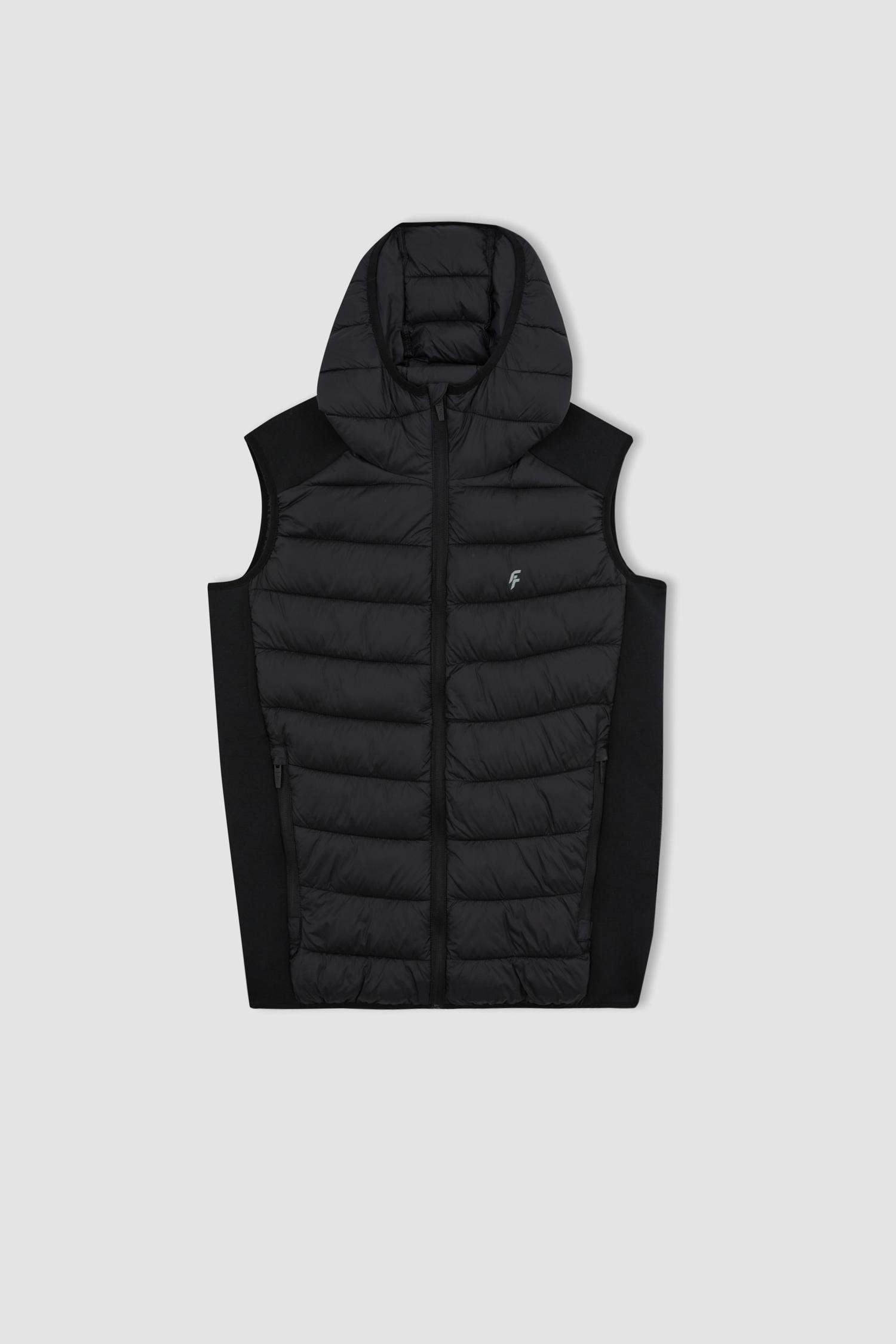 DeFactoFit Slim Fit Su İtici Kapüşonlu Yanları Squba Kumaş Şişme Yelek