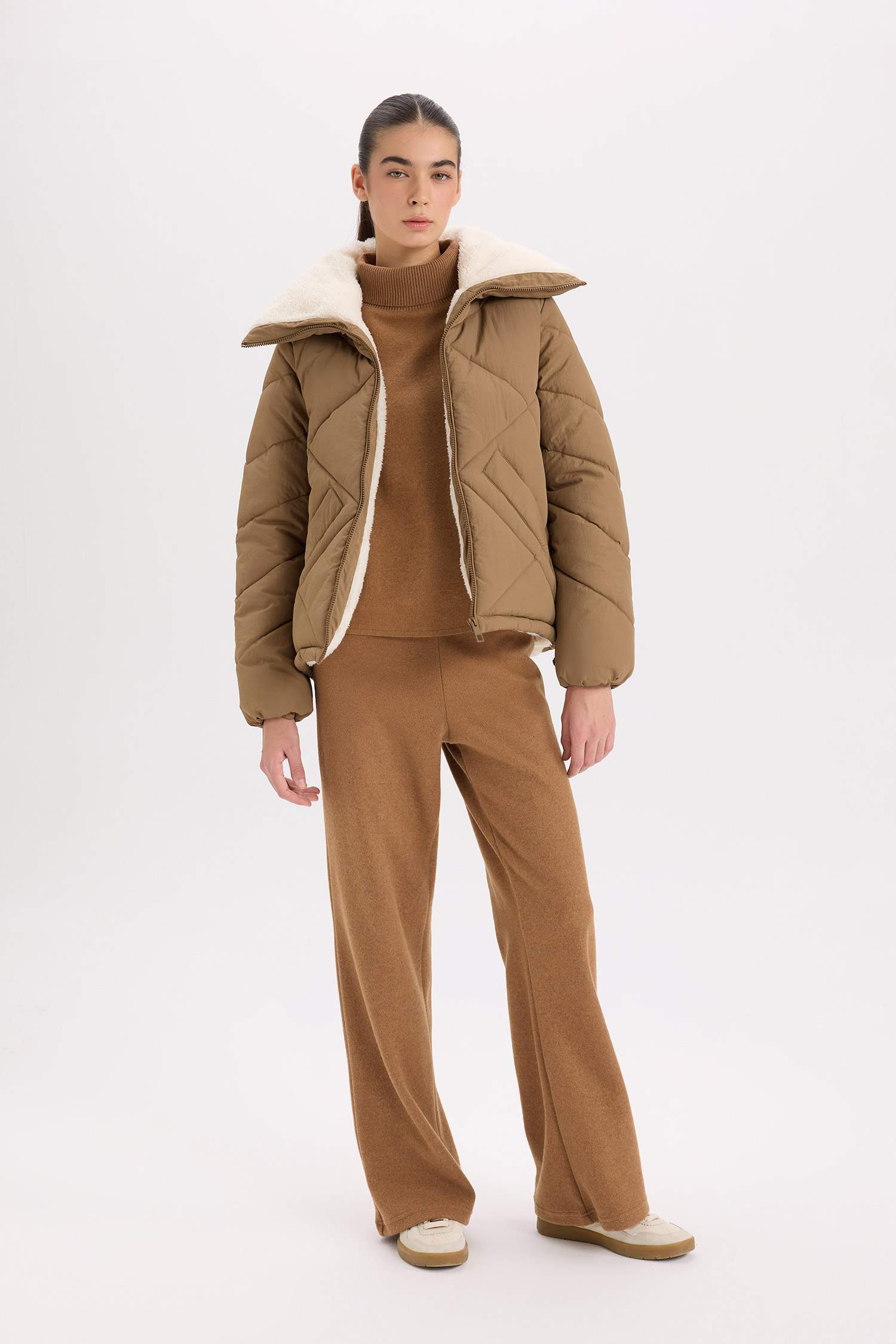 Su Geçirmez Puffer Şişme Mont Kapitoneli İçi Suni Kürklü Rüzgar Geçirmez Cepli