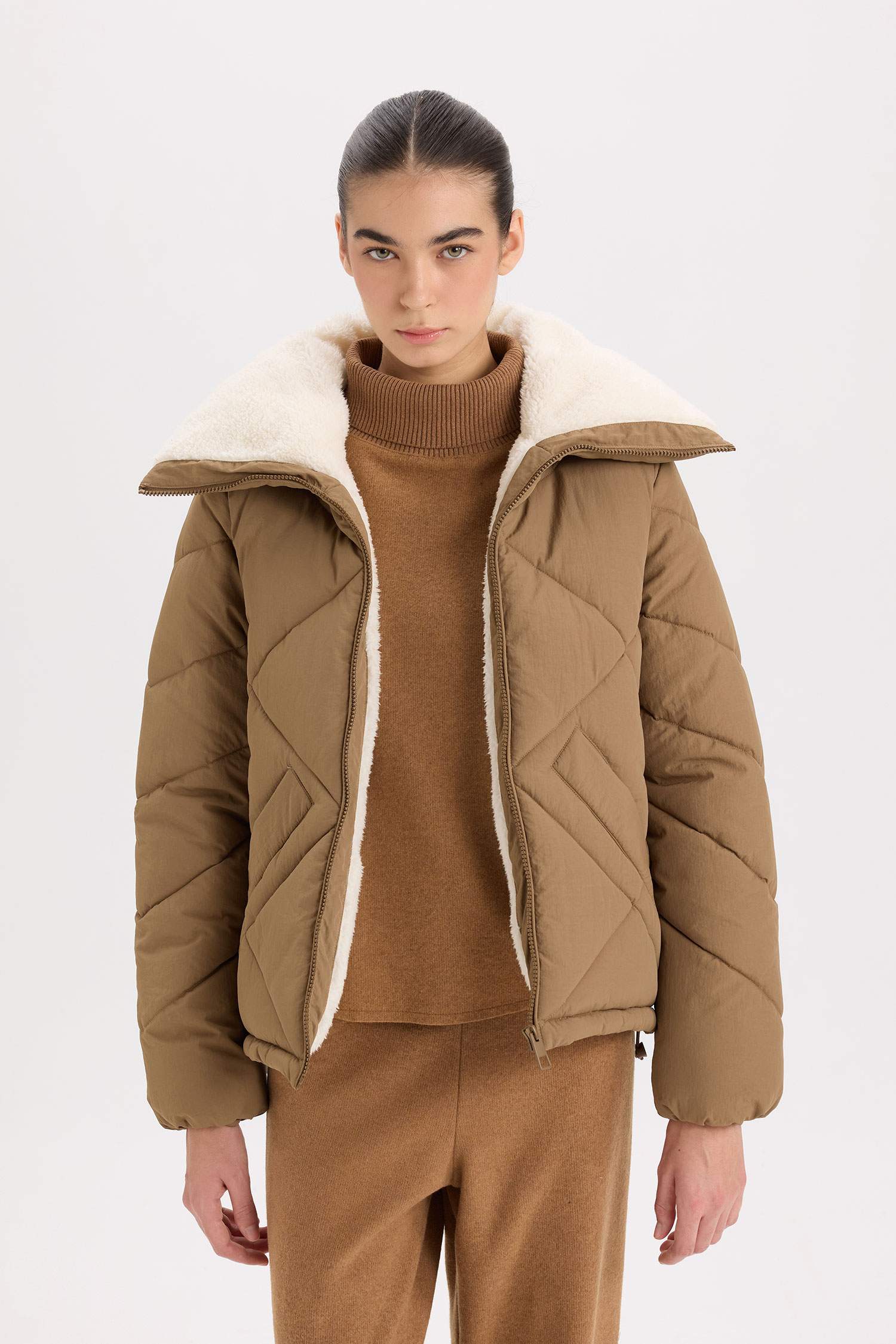 Su Geçirmez Puffer Şişme Mont Kapitoneli İçi Suni Kürklü Rüzgar Geçirmez Cepli