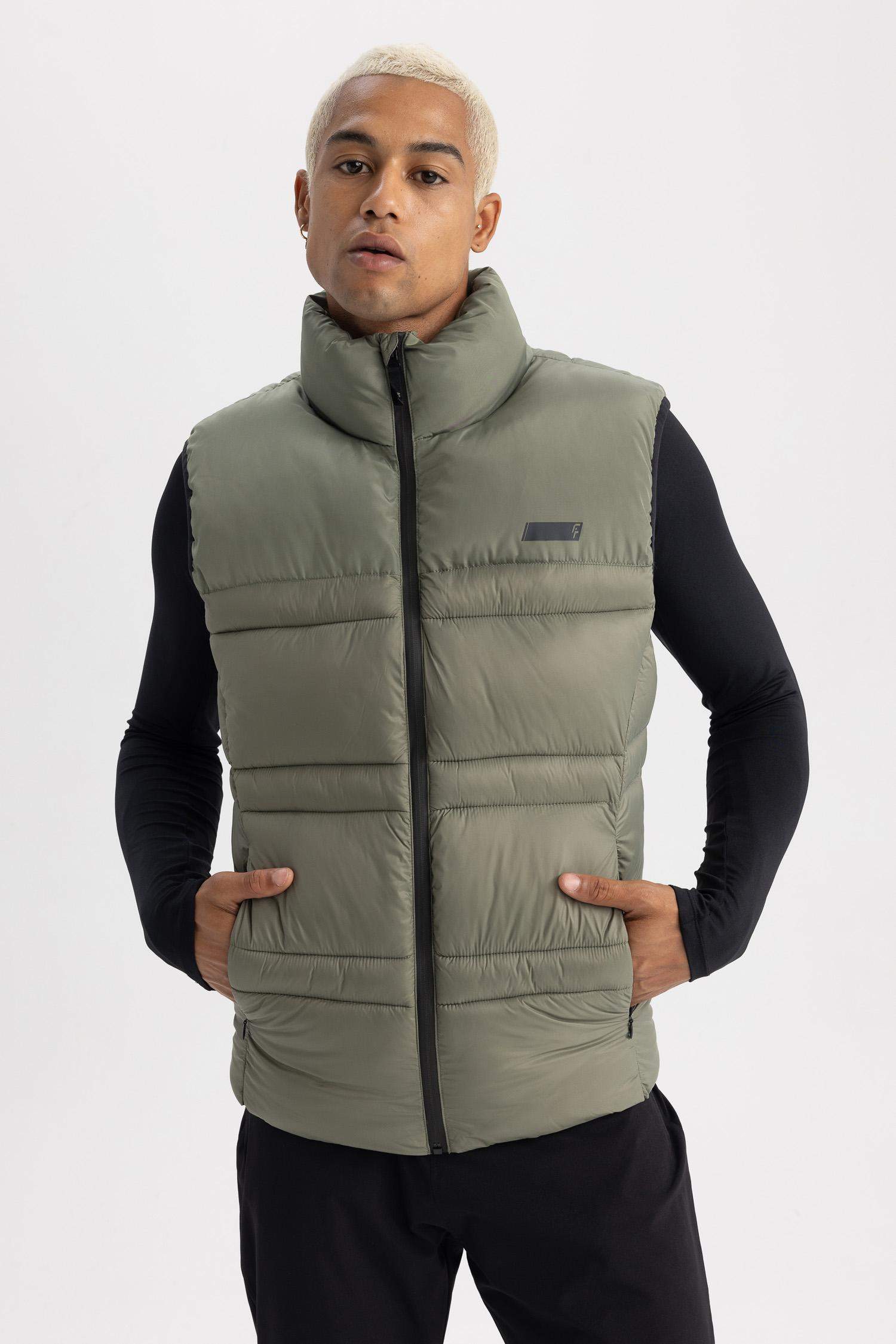 қалыпты пішім Жилет