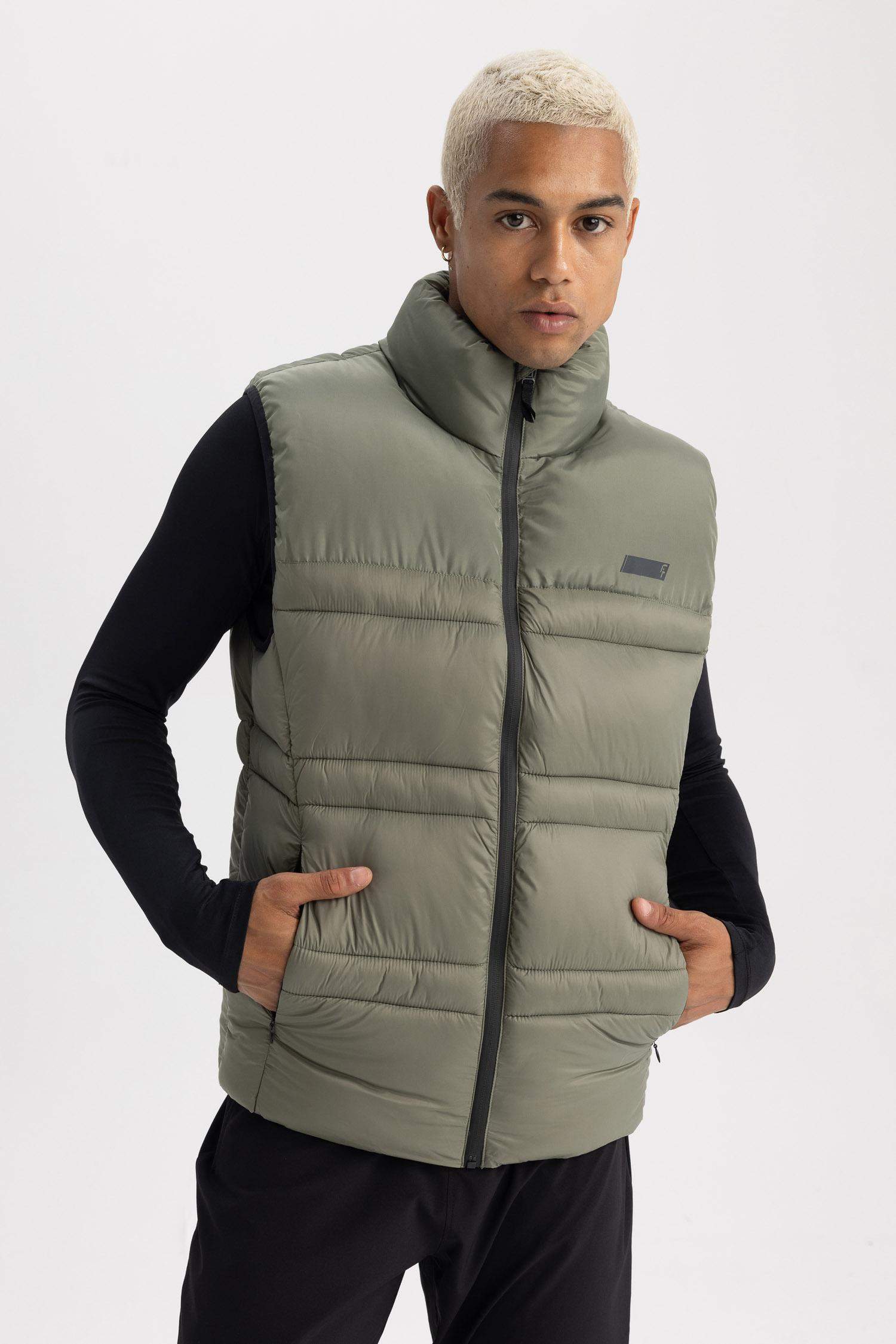 қалыпты пішім Жилет