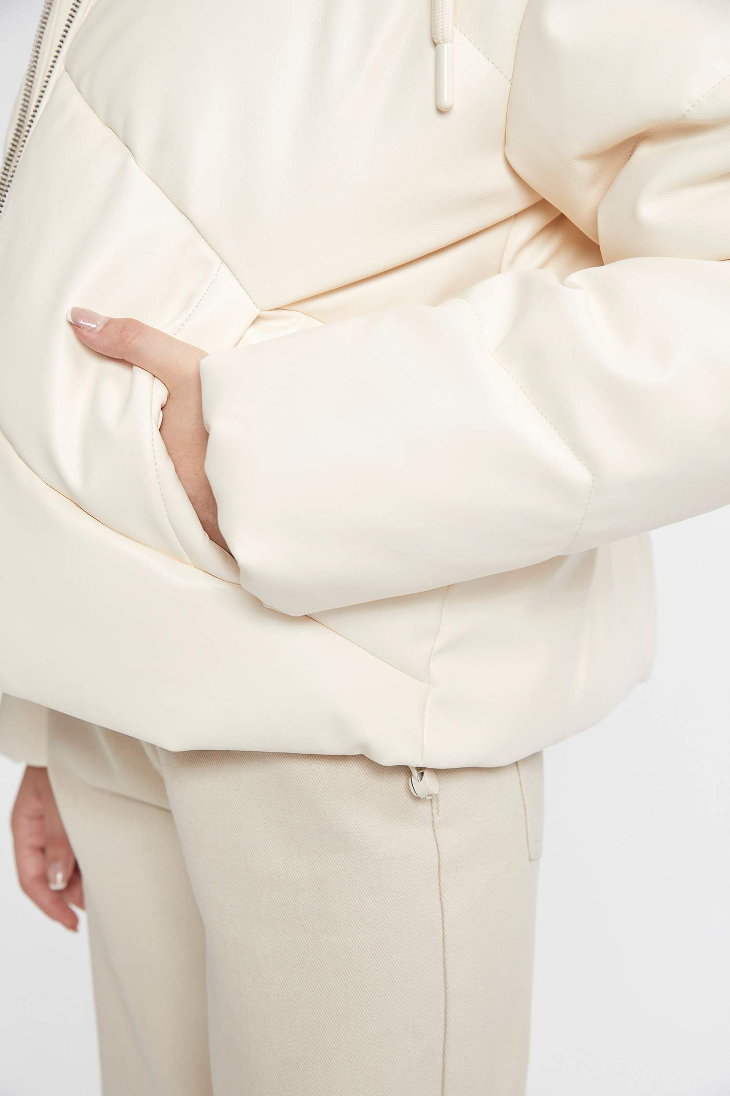 Su İtici Suni Deri Mont Kapüşonlu İçi Polarlı Fermuarlı Cepli