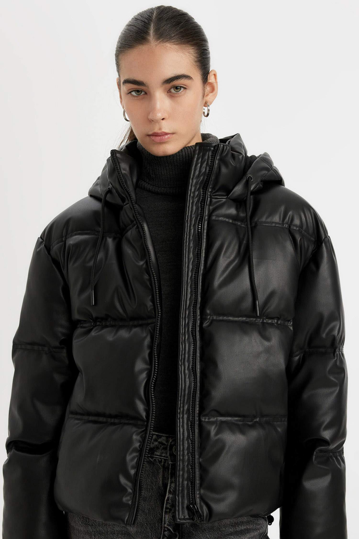 Su Geçirmez Suni Deri Mont Kapüşonlu İçi Polarlı Fermuarlı Cepli