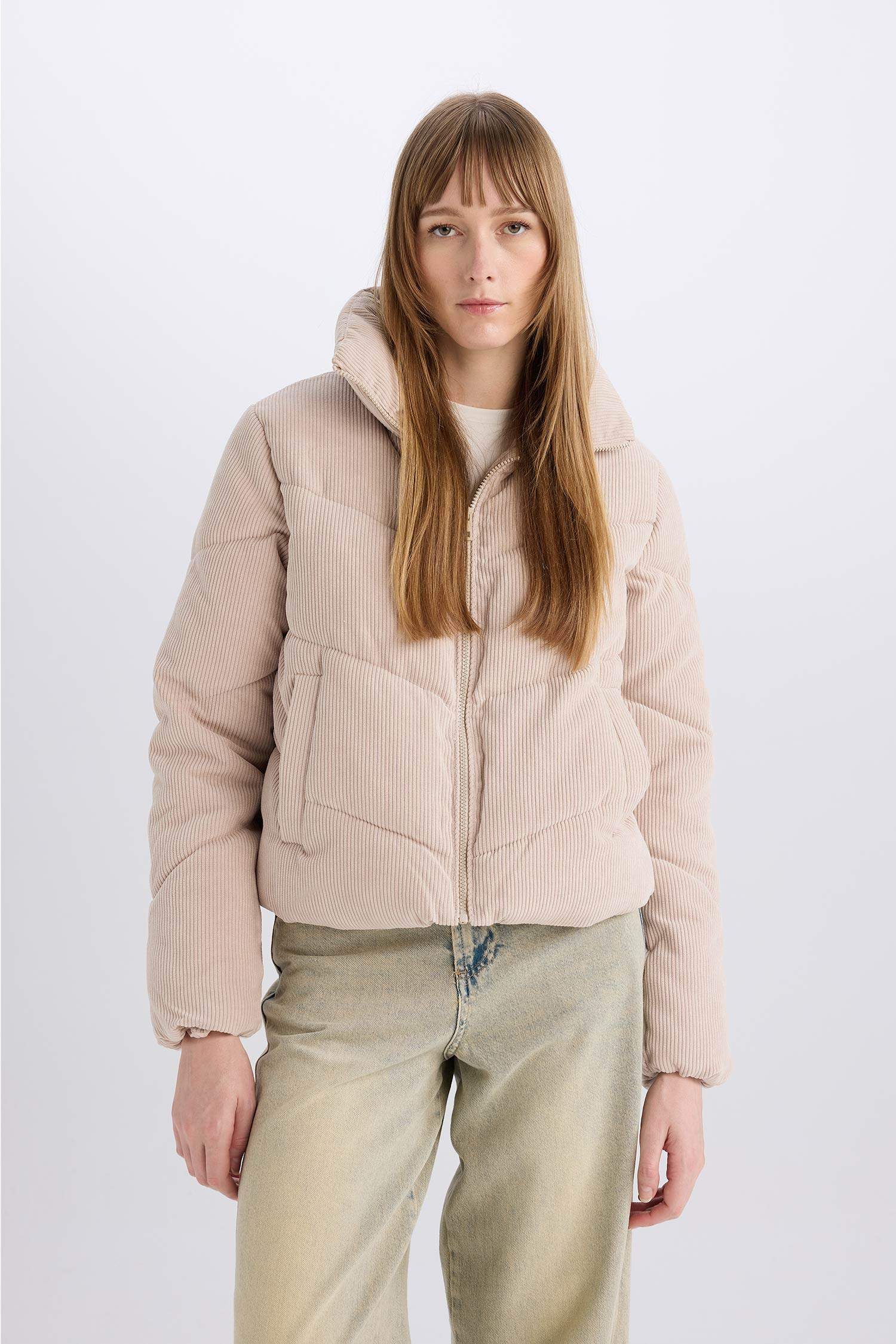 Su Geçirmez Kadife Mont Dik Yaka Cepli Fermuarlı